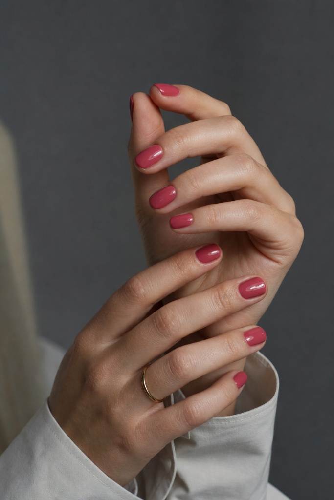 Summer Nails Inspo 2026 Rose Petal Pink on Short Nails That Feels Like a Warm Hug