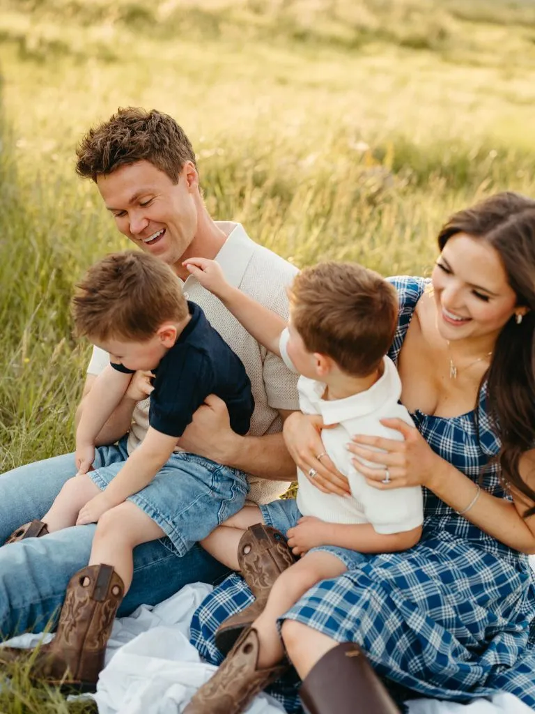 Fall Family Picture Outfits 2026 Cream and Denim Knit Polo for a Playful Dad Moment