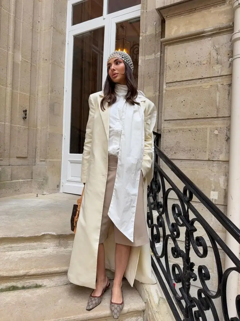 Fall Outfits With Coat 2026 Cream Trench With a Headband and Gucci Mules Over Tan Separates