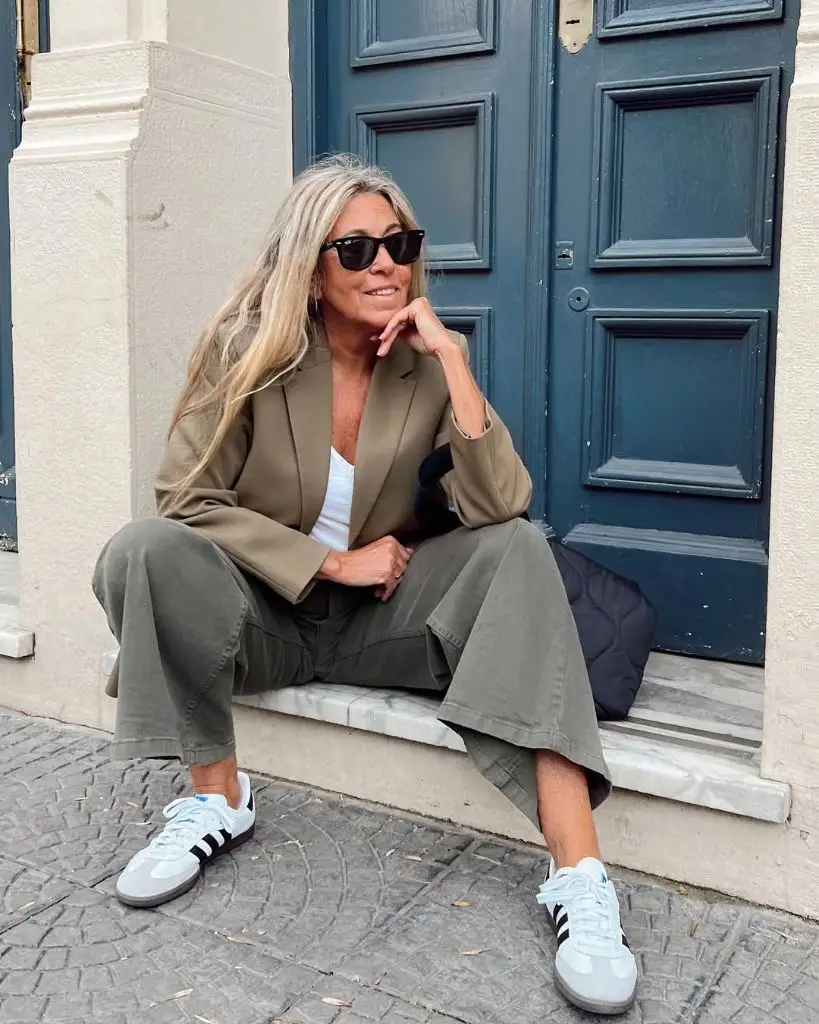 What to Wear This Fall 2026 Over 50 Olive Blazer and Sneakers on a European Doorstep