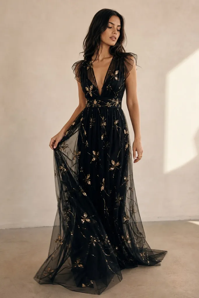 Fall Wedding Guest Dresses 2026 Black Tulle Gown With Gold Floral Embroidery and Deep V-Neckline