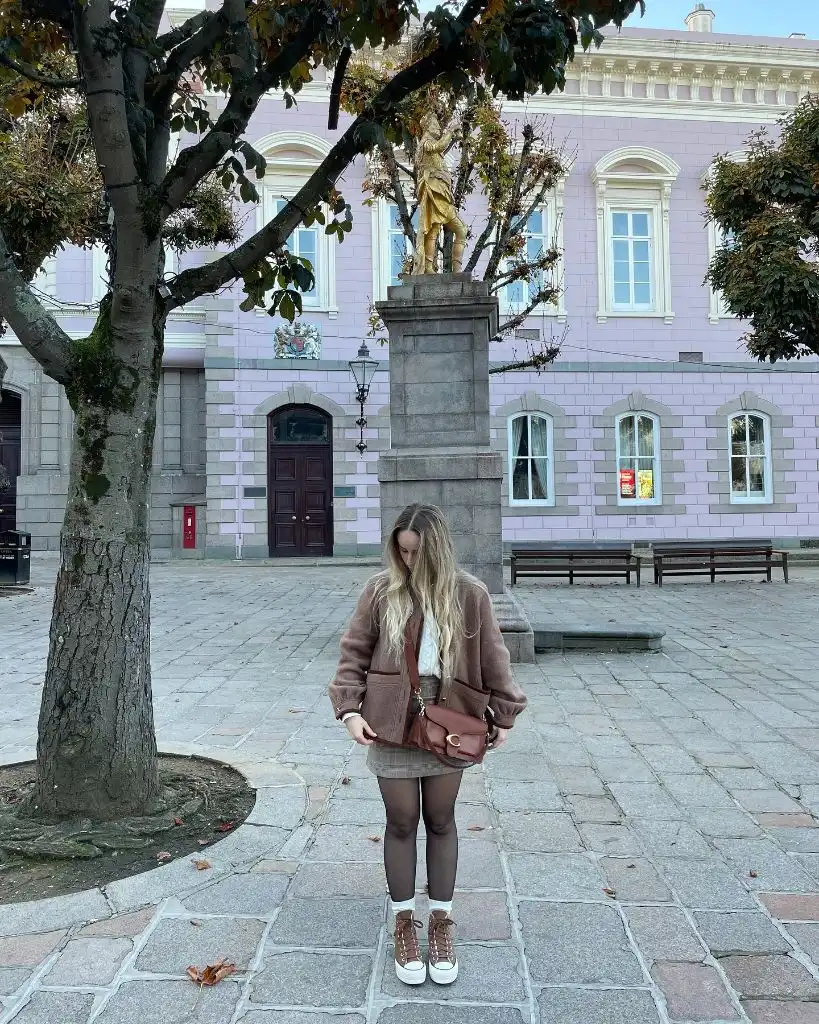 Fall Travel Outfits 2026 Blush Teddy Jacket With Plaid Mini For Cobblestone Squares