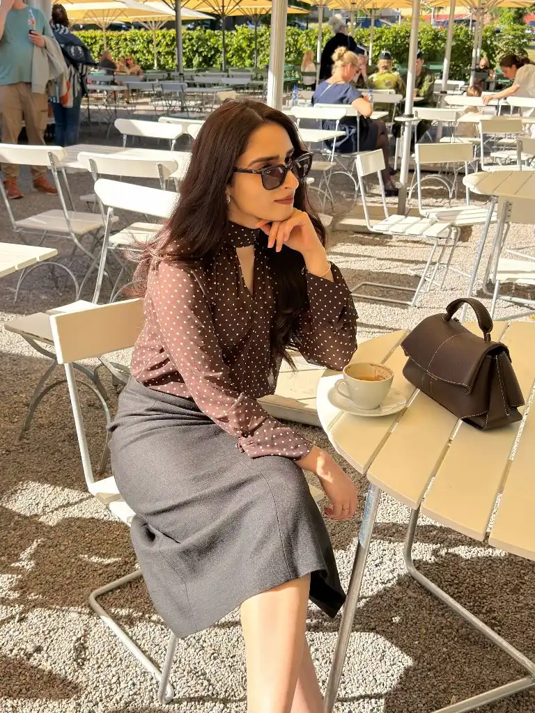 Midi Skirt Fall Outfit 2026 Brown Polka Dot Blouse With Tailored Grey Midi Skirt At A Café