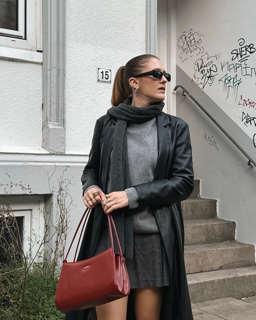 Early Fall Outfits 2026 Dark Leather Trench With Grey Knit Layers for Overcast Days