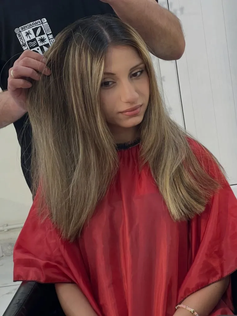 Fall Blonde Hair Colour 2026 Honey Bronde with Salon Blowout Bounce for Early Autumn