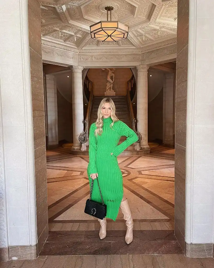 Fall Sweater Dress Outfits 2026 Emerald Green Ribbed Midi With Nude Boots for Special Occasions