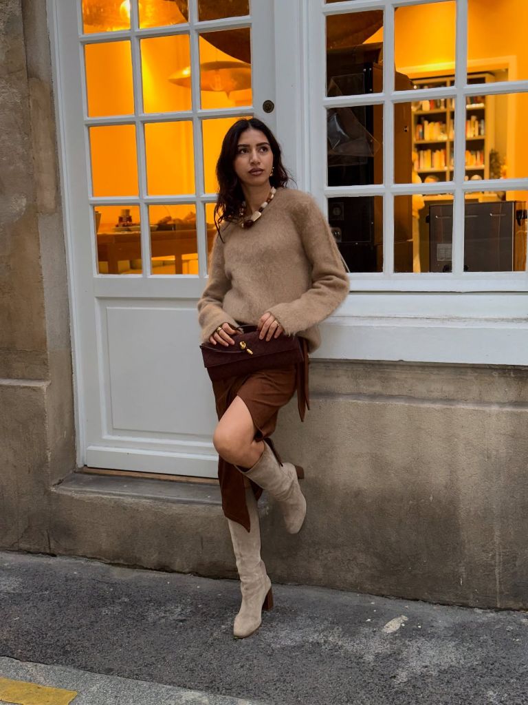 Fall Professional Outfits Women 2026 Camel Sweater With Suede Skirt And Tall Boots