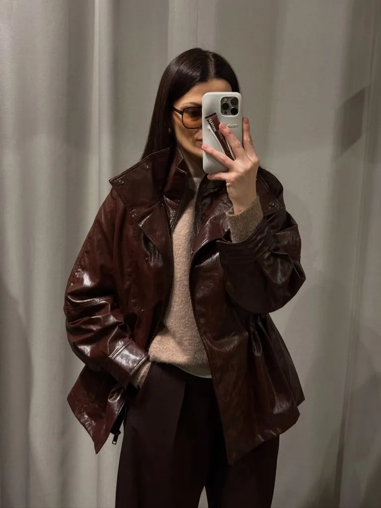 What Are the Best Fall Outfits for Casual Days 2026 Deep Burgundy Leather Jacket For Slow Mornings
