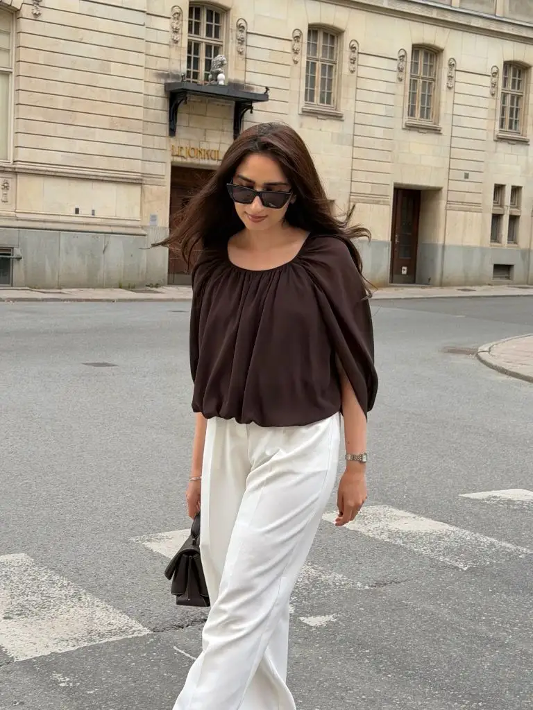 Midi Skirt Fall Outfit 2026 Dark Chocolate Balloon Blouse With Cream Tailored Trousers