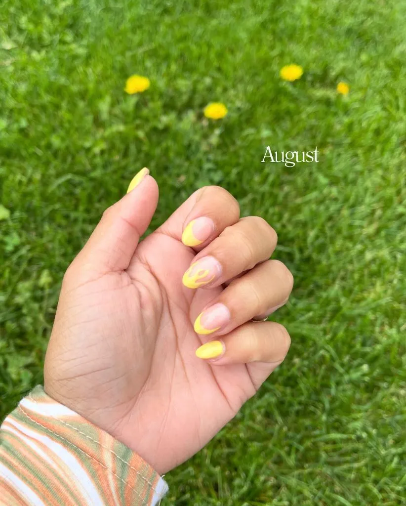 August Nails Color 2026 Sunny Yellow Smiley Face Nails for a Cheerful August Mood