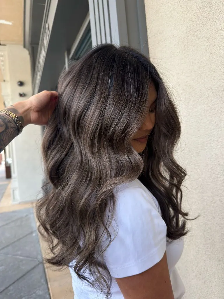 Full Head Babylights Blonde on Brown Hair 2026 Mushroom Ash Babylights on Cool Brunette Waves