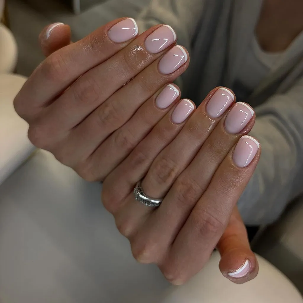 August Nails Ideas 2026 Short Natural French Manicure for an Everyday August Look