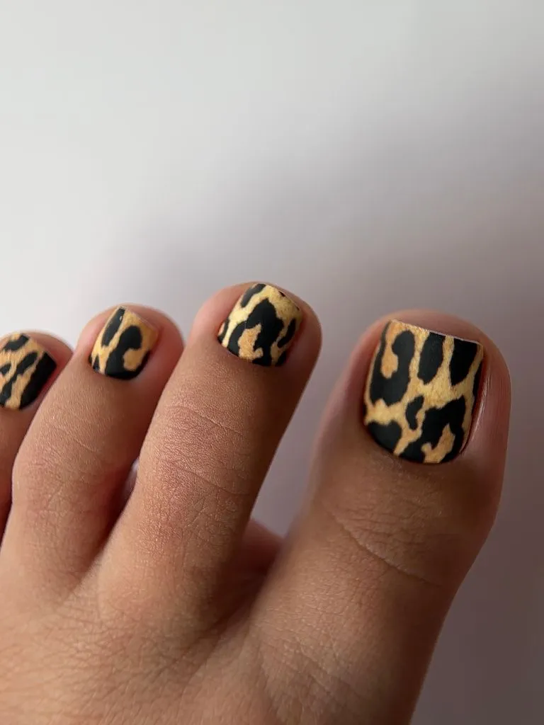 August Toe Nails 2026 Full Leopard Print Pedicure in Gold and Black for a Bold Statement