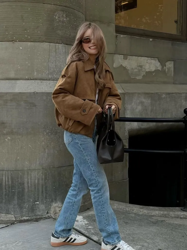 Fall Outfits With Peacoat 2026 Cognac Suede Cropped Jacket With Light Wash Denim