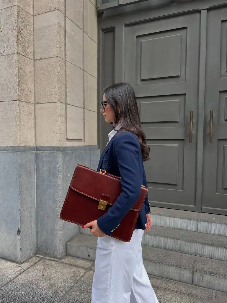 Fall Professional Outfits Women 2026 Navy Blazer With White Trousers And Leather Briefcase