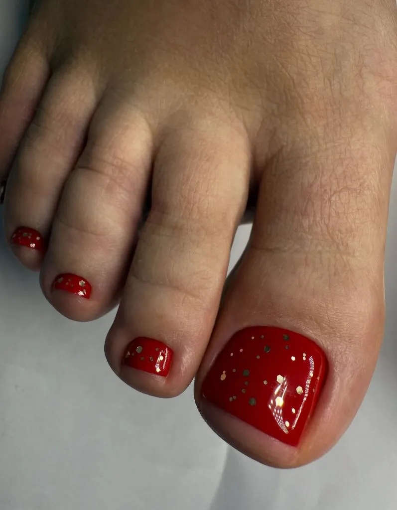 August Toe Nails 2026 Classic Red With Gold Confetti for a Festive August Night