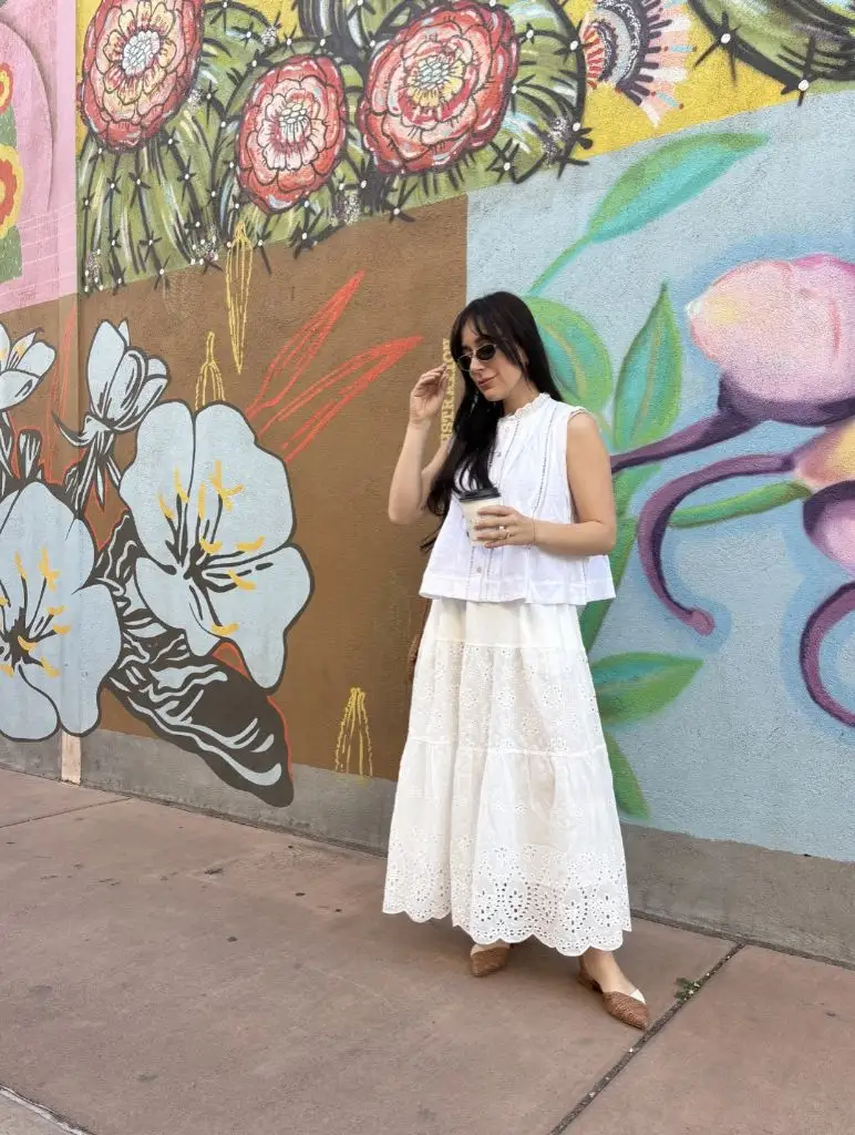 Fall Mom Outfits 2026 Breezy White Eyelet Coordinates For Coffee Runs