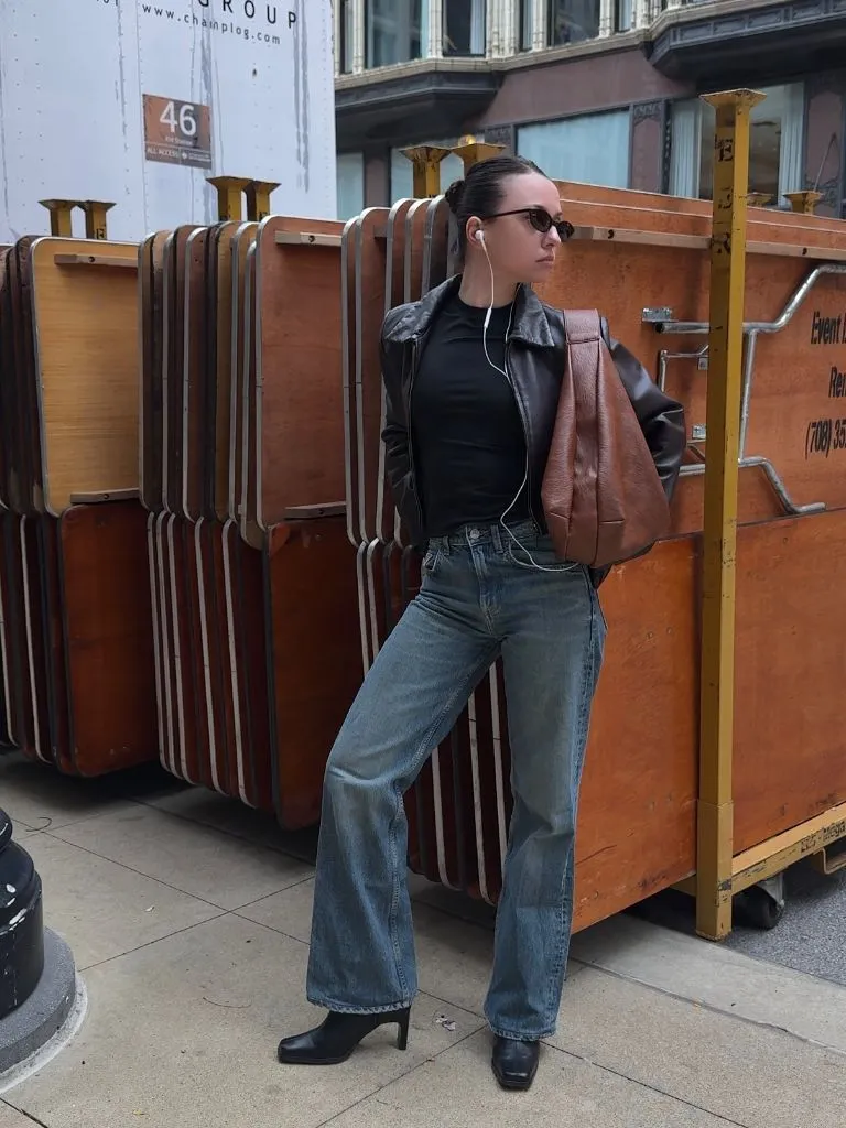 Early Fall Outfits 2026 Cropped Leather Jacket With Wide-Leg Denim for City Errands