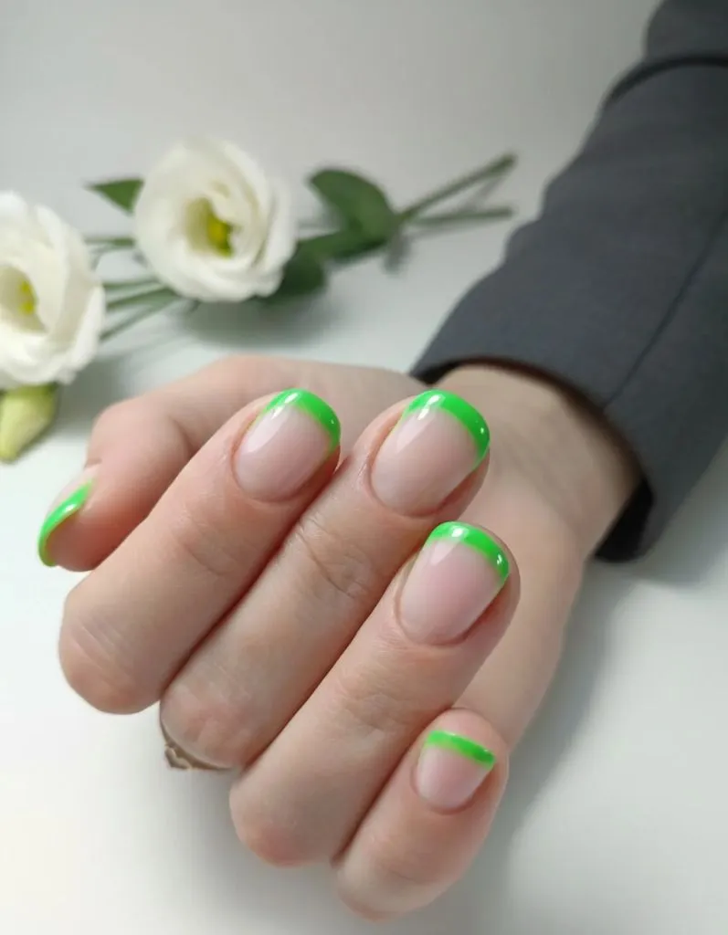 Simple Fall Short Nails Neon Green French Tip Simple Fall Short Nails