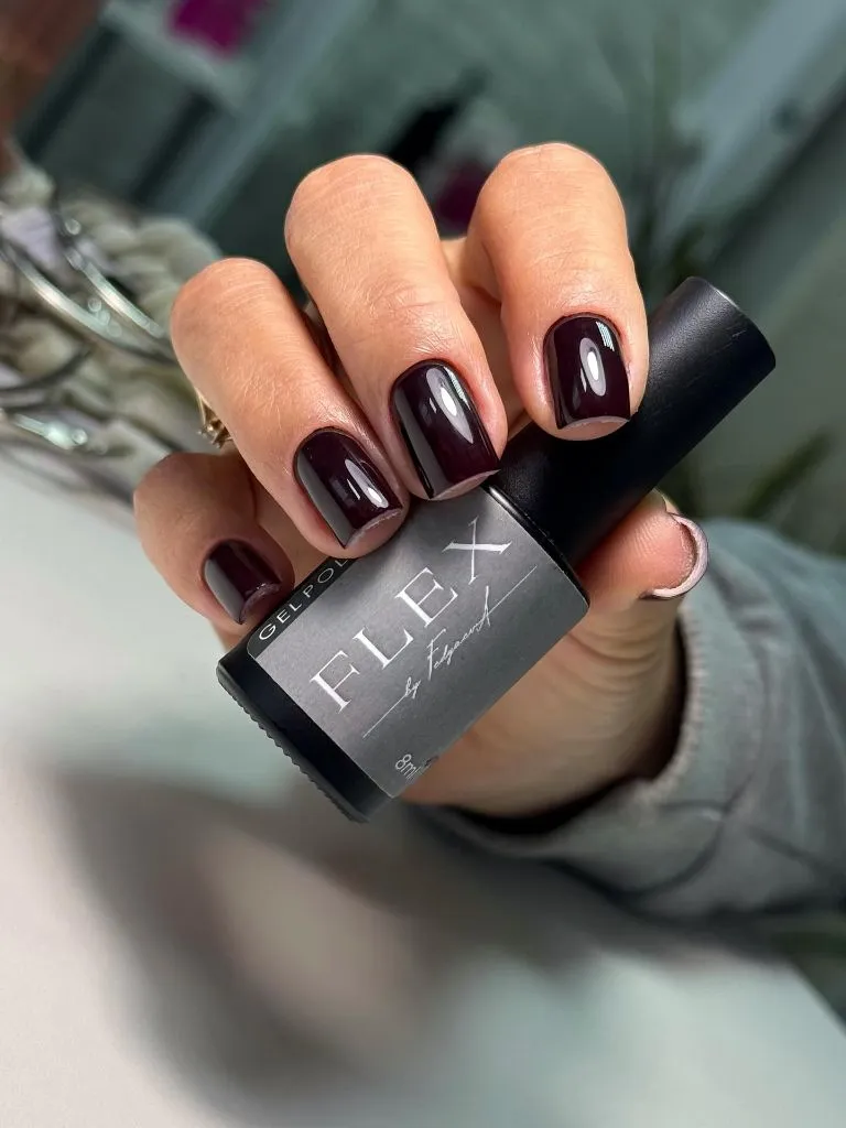 Fall Burgundy Nails With Design Dark Burgundy Gel Polish Square Nails: Salon-Perfect Fall Burgundy Nails With Design Depth