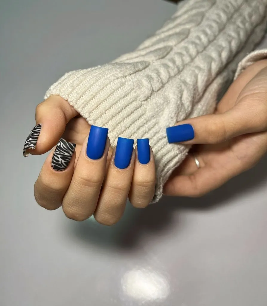 Fall Medium Nail Ideas 2026 Matte Cobalt Blue Square Nails With Black-and-White Zebra Accent
