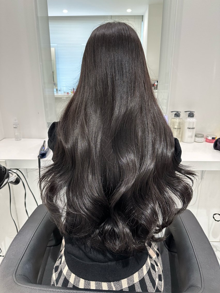 Jet Black Glass Waves