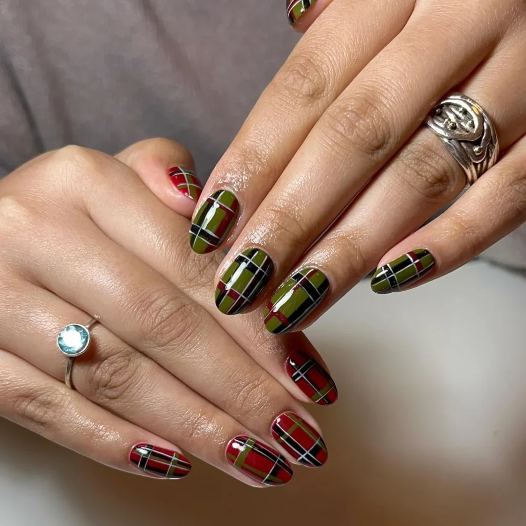 Classic Tartan Plaid December nail manicure