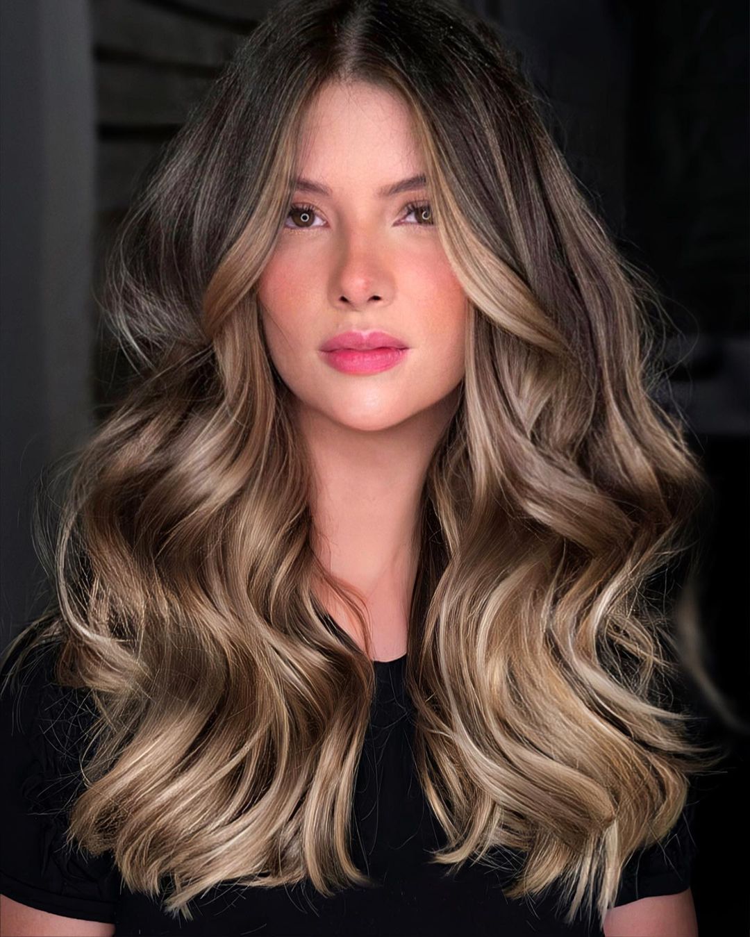 Beige-toned caramel blend for a muted glow caramel brown hair