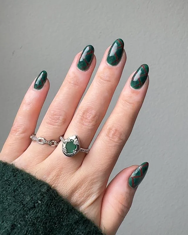 Glossy Forest Green Ovals December nail manicure