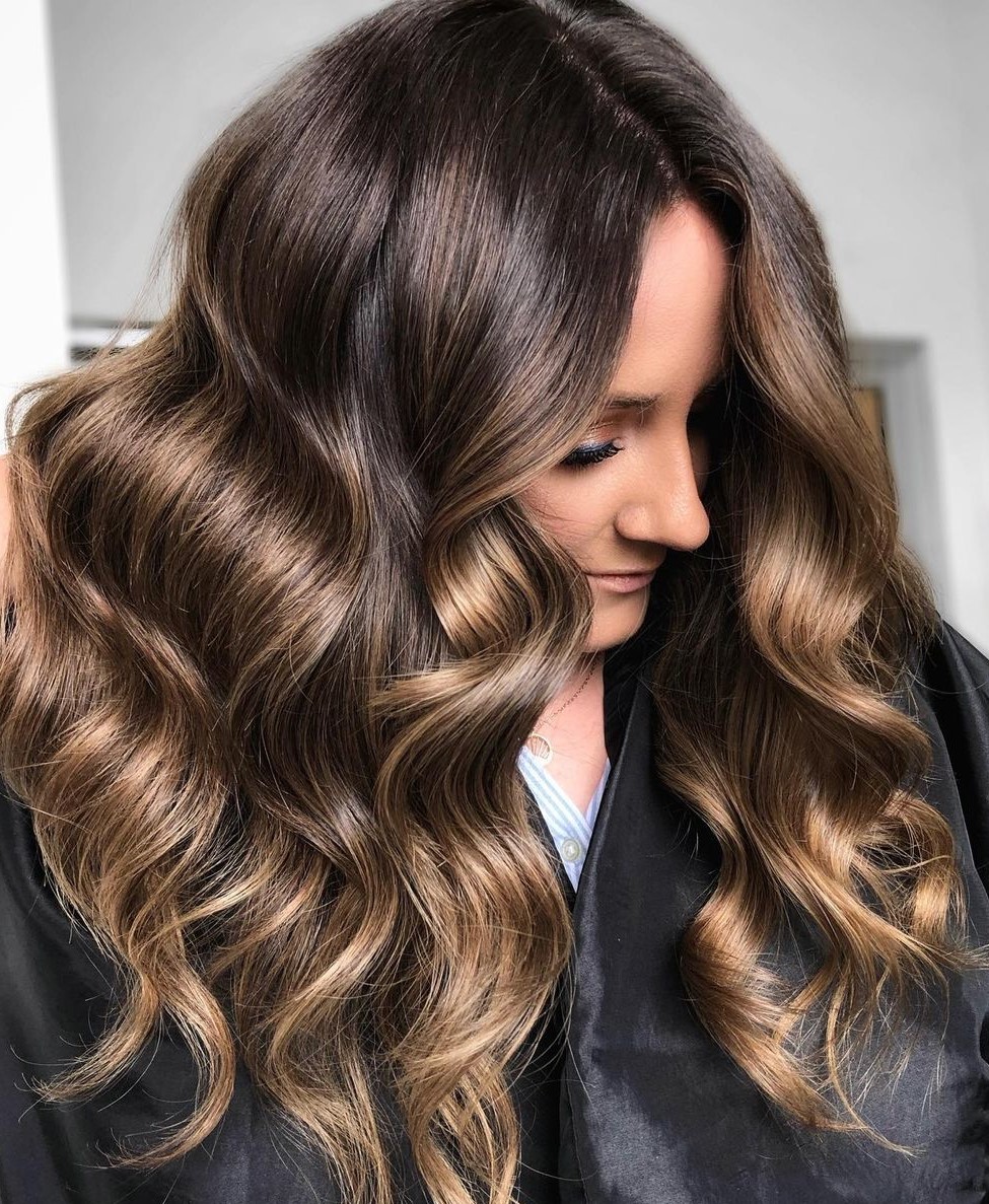 High-shine glossy caramel brunette hair