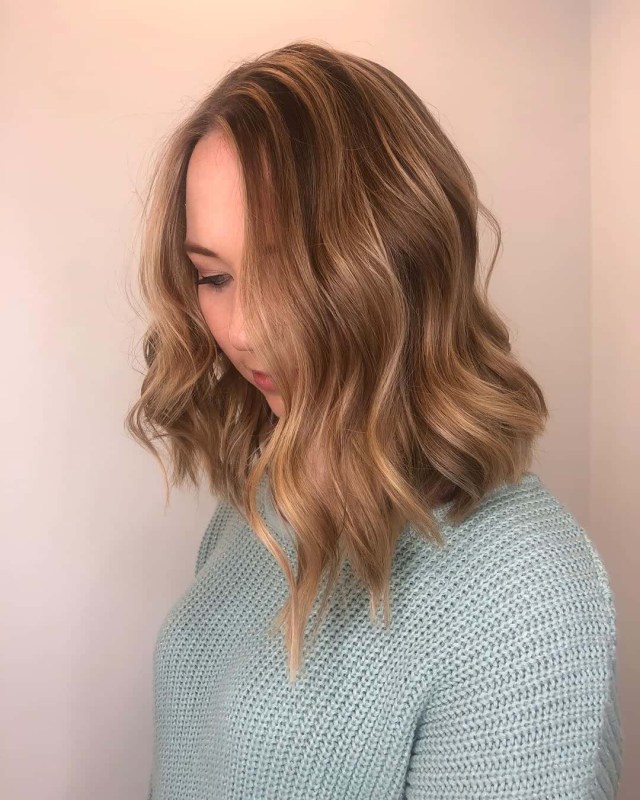 Caramel balayage on a mid-brown lob