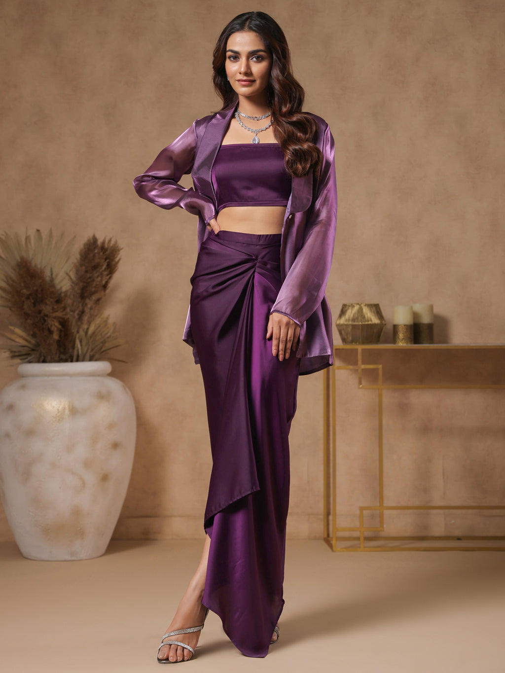 Deep Plum Wide-Leg Suit Worn Open mujer outfit
