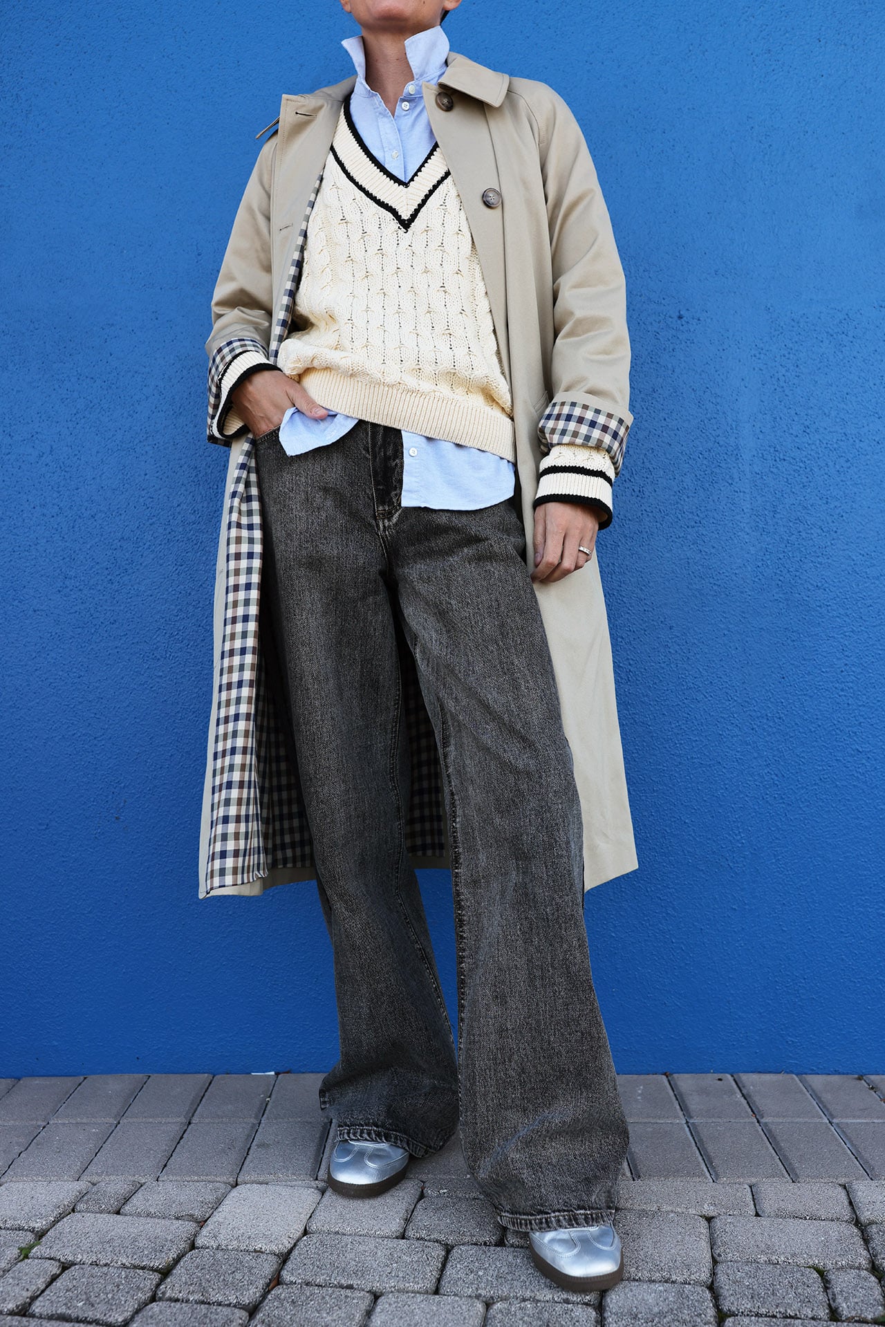 Cable Sweater and Trench Coat with Baggy Jeans baggy outfit