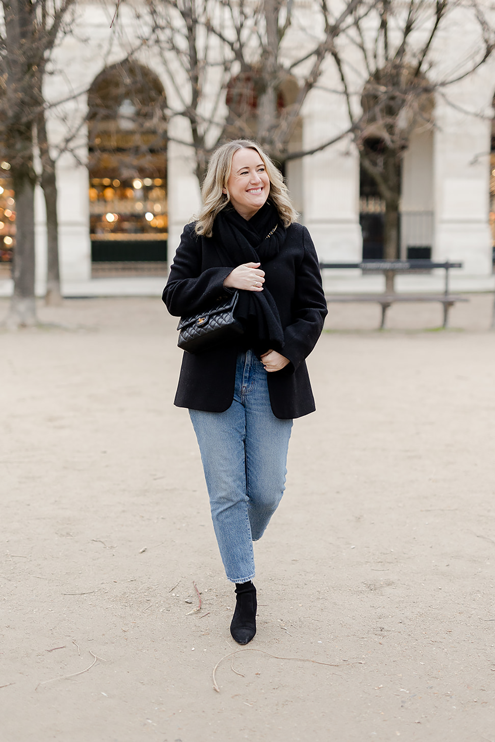 Cropped Black Jacket With High-Rise Jeans winter outfit