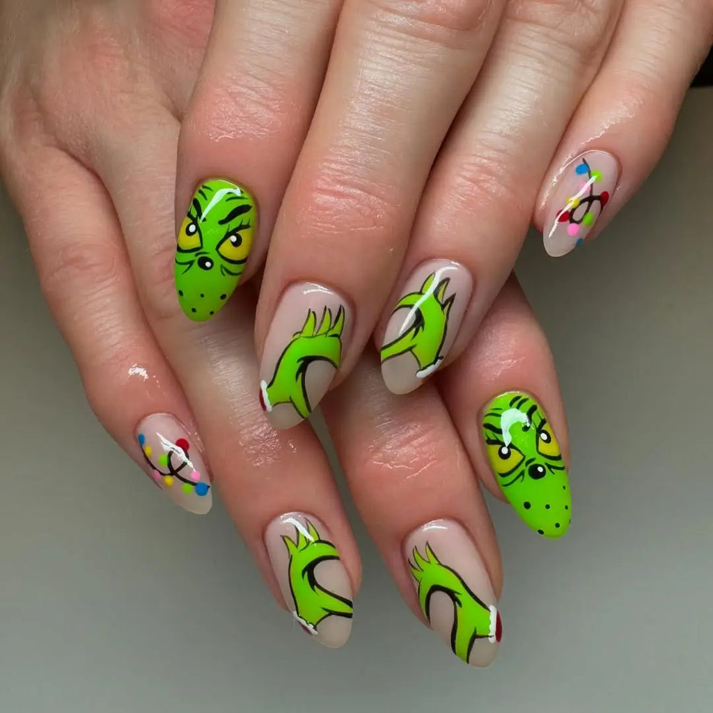 Whimsical Grinch Christmas Nail Art grinch nail design