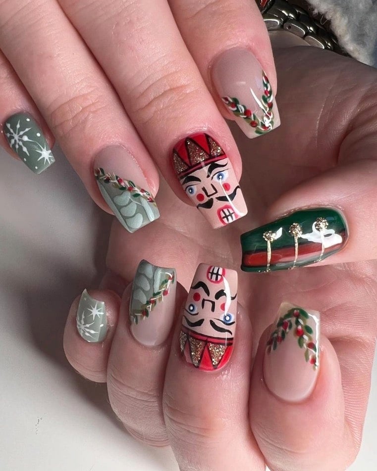 Classic Nutcracker Faces with Garland Details vintage Christmas nail design