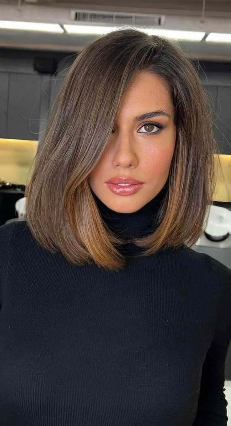 Ombre Lob with Dark Roots and Light Ends lob haircut