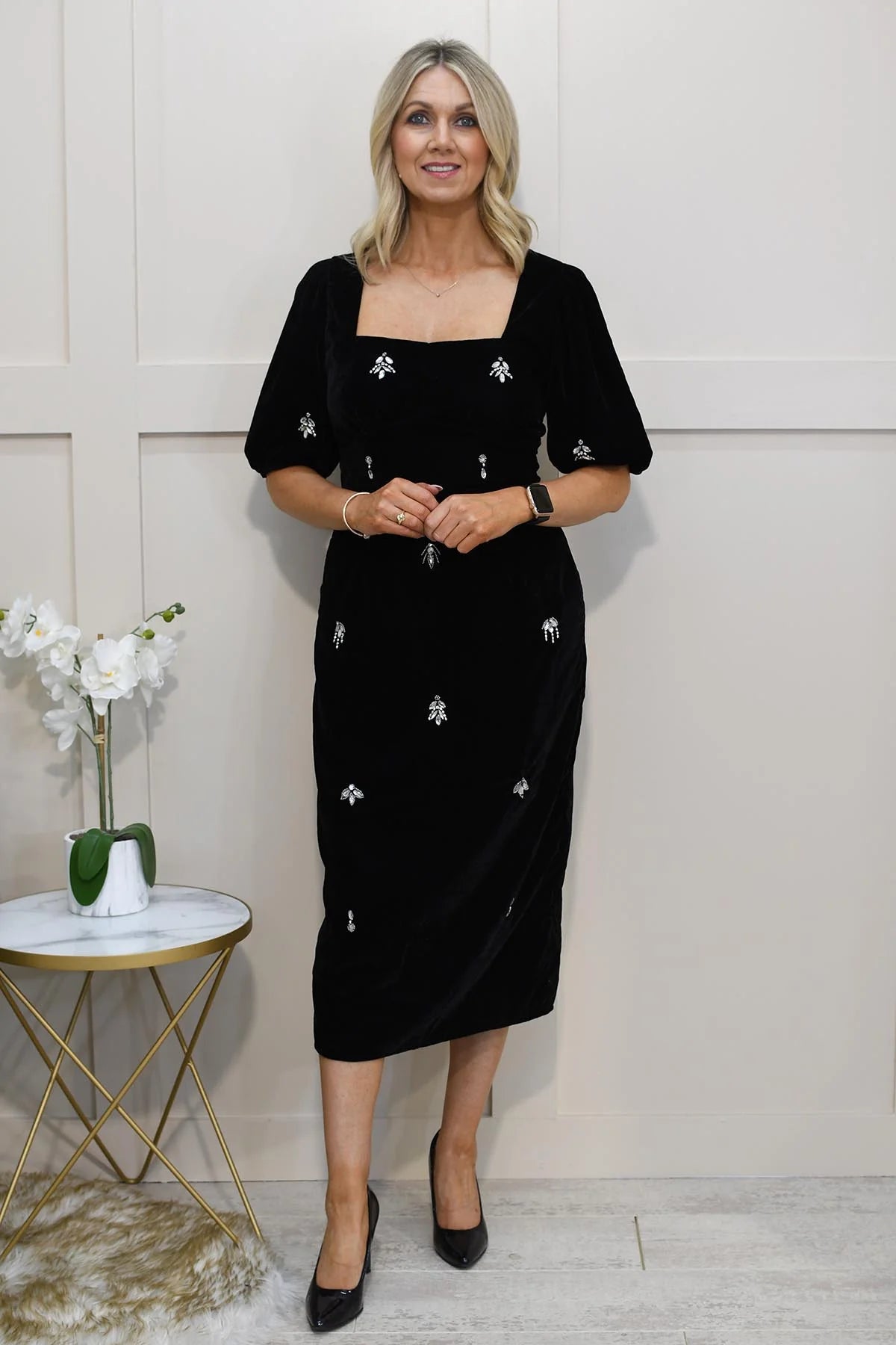 Black Velvet Dress for Evening dark outfit