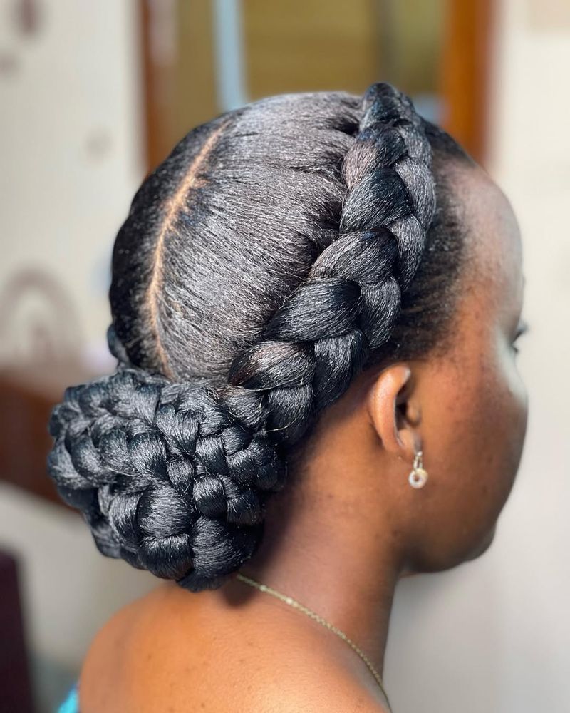 Crown Twist Braid hairstyle