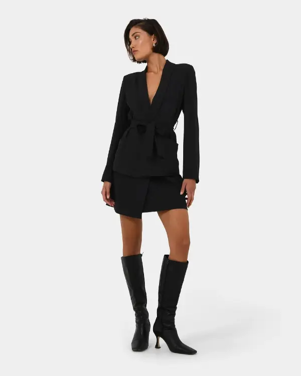 Edgy Black Blazer with Leather Pants black outfit