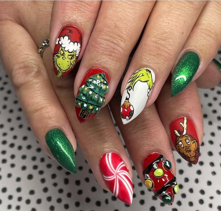 Grinch Christmas Tree Oval Nails grinch nail design