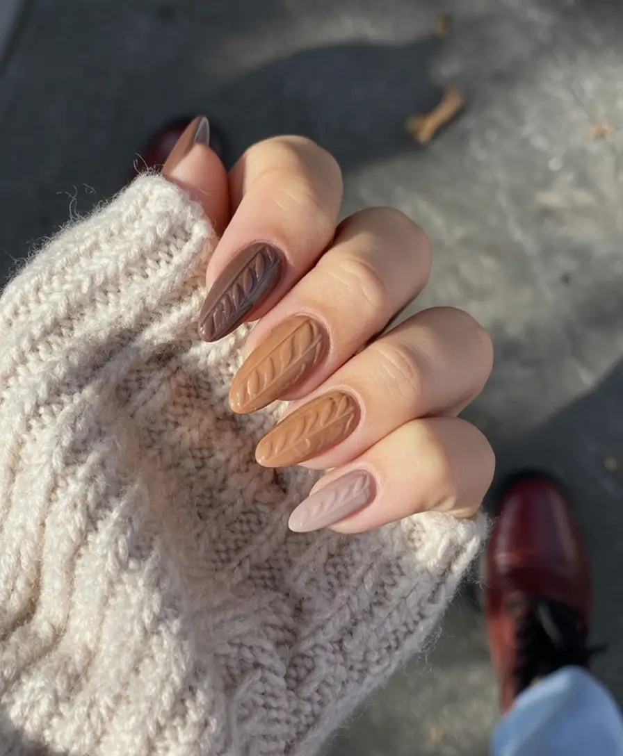 Deep Cocoa Cable Knit Gradient sweater nail design