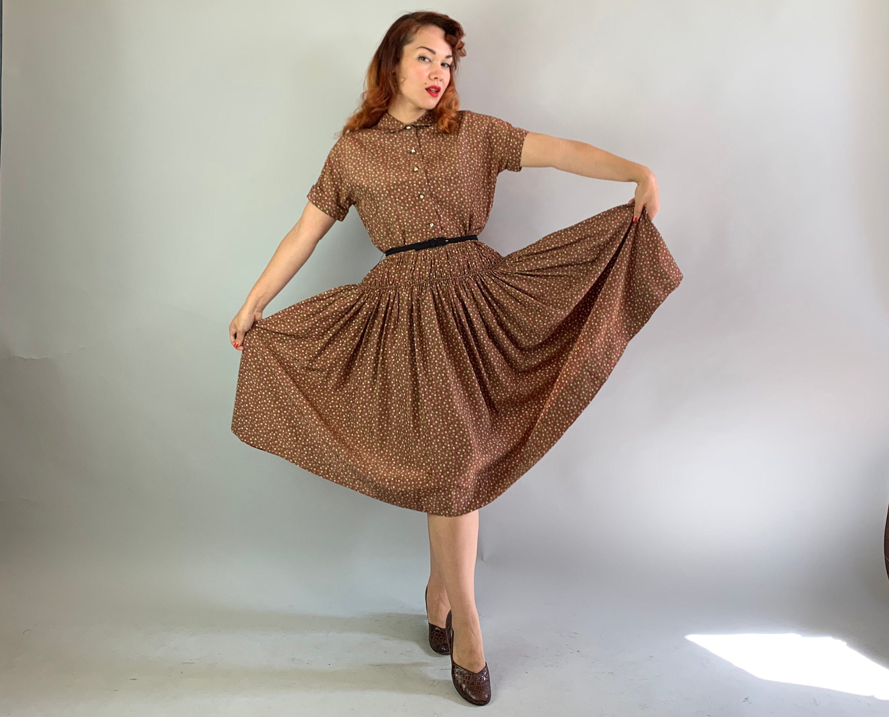 1940s shirtwaist dress with a full skirt vintage style outfit