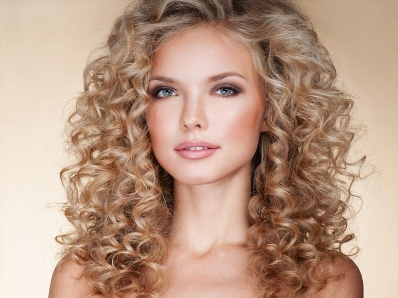 Sandy Blonde Voluminous Curls