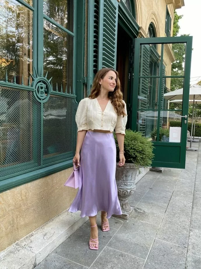 White and Pink Silk Pairing for Afternoon Tea coquette outfit