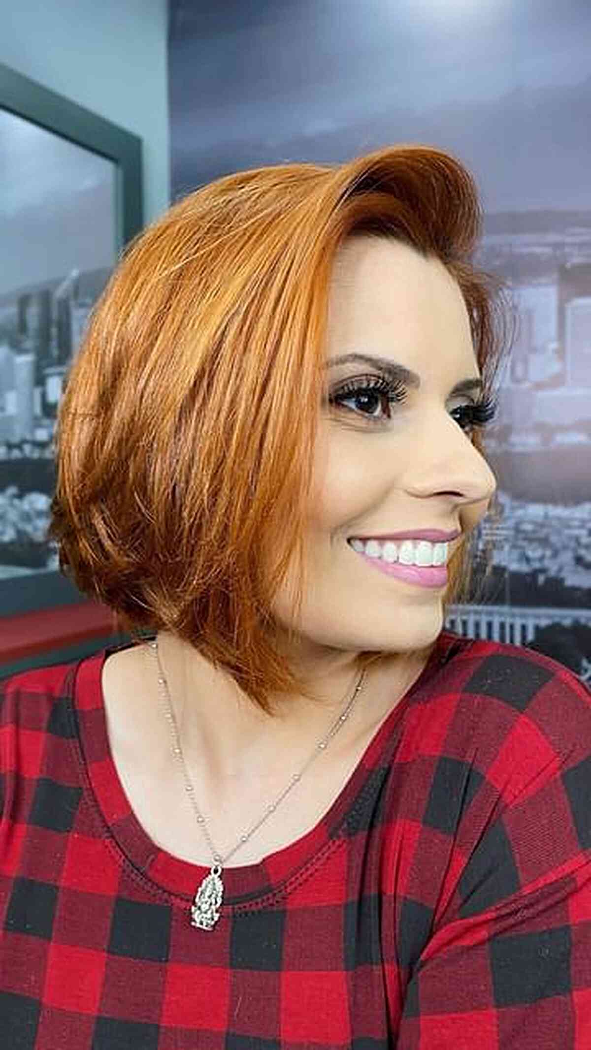 Thick Bob with Clearly Visible Choppy Layers layered bob haircut